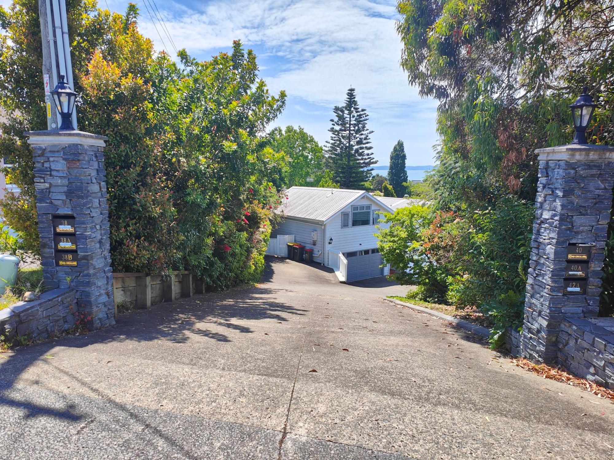 Welcome To Howick Auckland Luaran gambar
